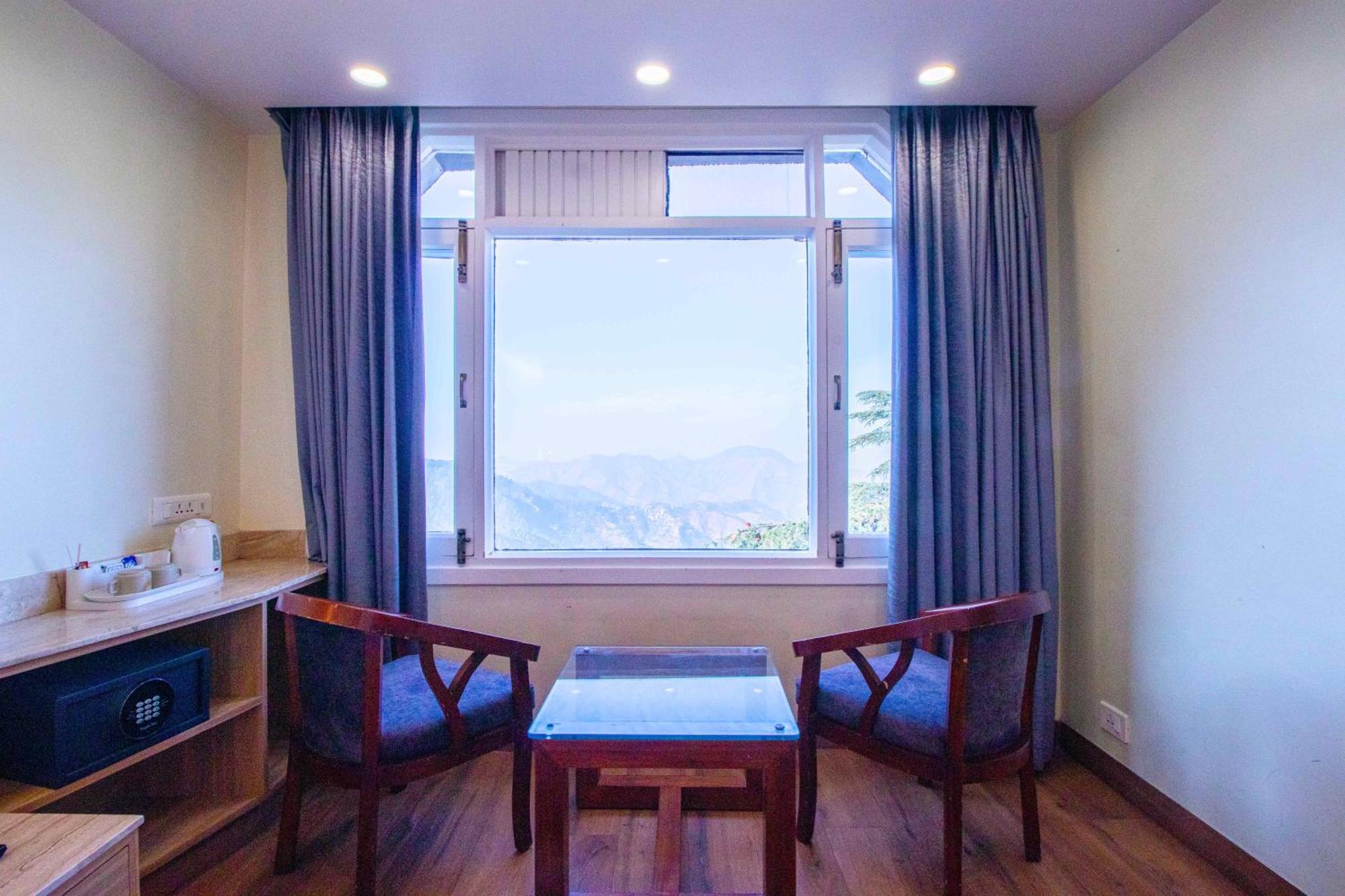 Treebo Varuna With Mountain View 西姆拉 外观 照片
